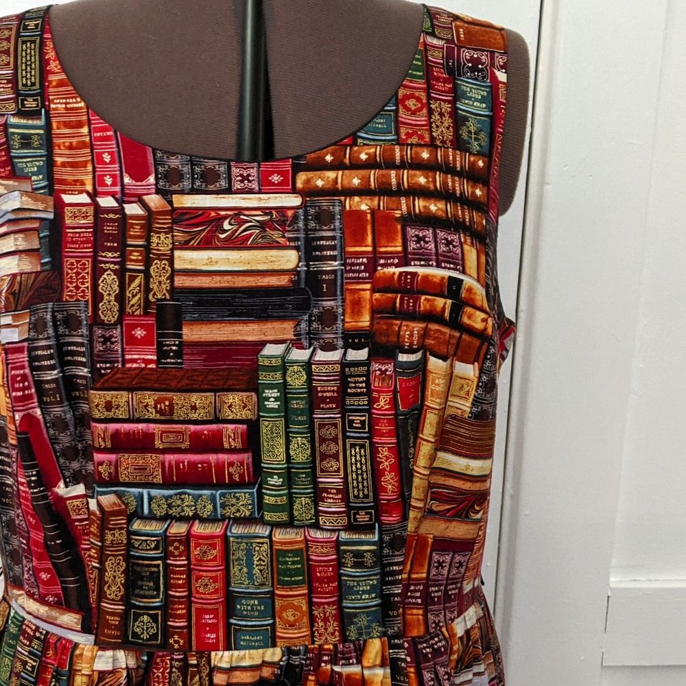 MODCLOTH Sleeveless Book-Print Dress Sz 1X